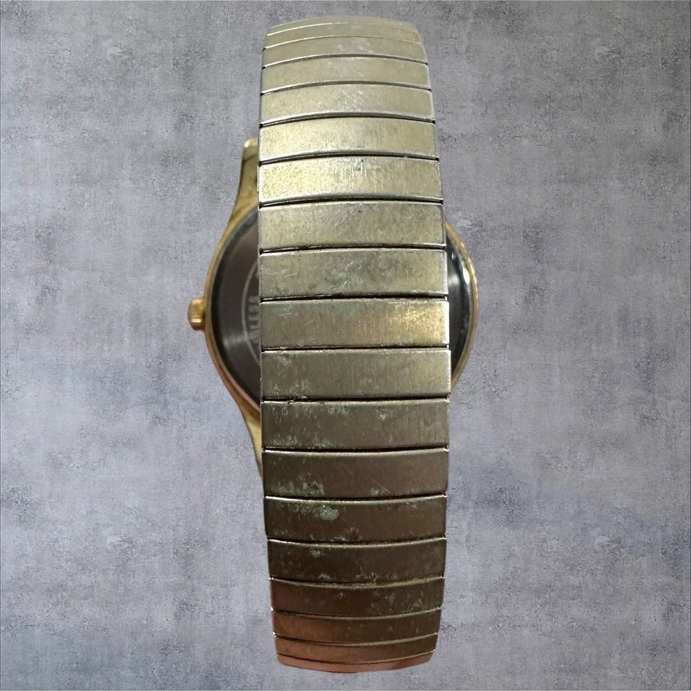 Acqua Quartz Watch Gold Tone Date Japan Stretch‎ Band SR626SW